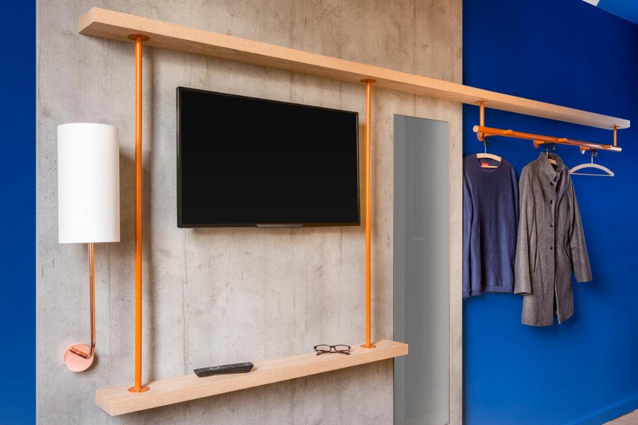 ibis budget Paris Clichy Mairie Exterior foto
